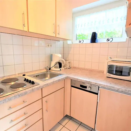 Апартаменты Haus Antje-kellenhusen Whg3 *